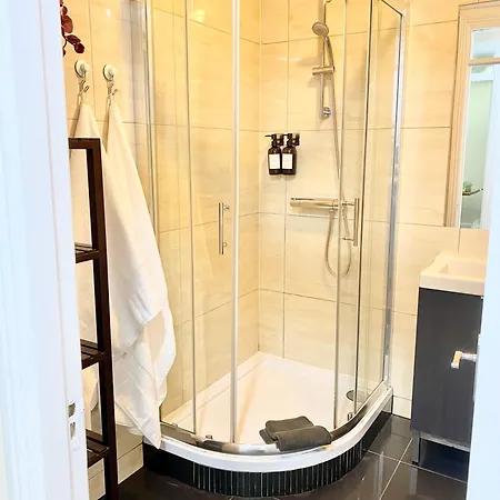 Perfect Free Wifi Apartment