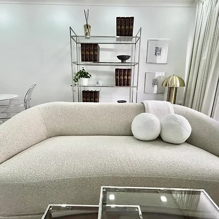 Parisian Style Dublin City Center Fast Wifi *