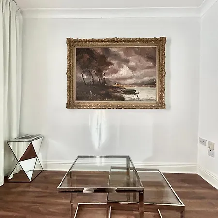 Parisian Style Dublin City Center Fast Wifi Dublin