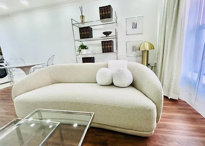 Parisian Style Dublin City Center Fast Wifi *