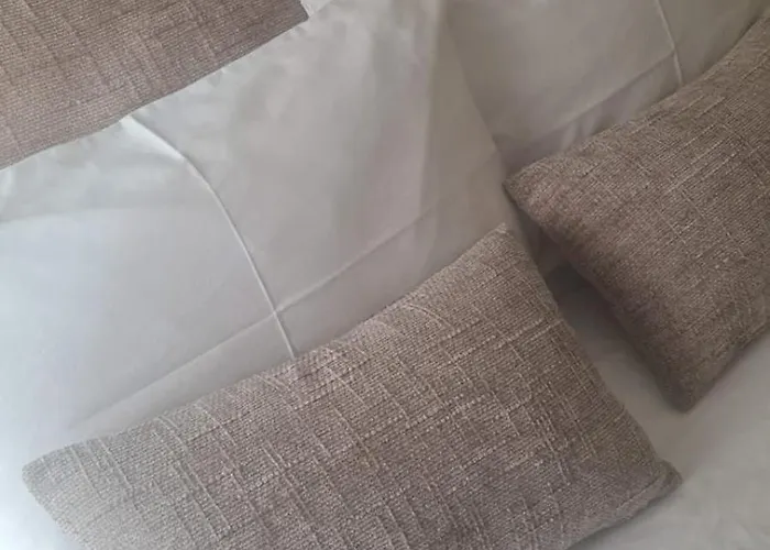 Parisian Style Center Fast Wifi